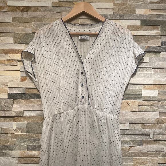 Vintage 70s Does 50s Jerrie Lurie Dress | Polka Dot Midi, Cottagecore S, M, L - Picture 3 of 9